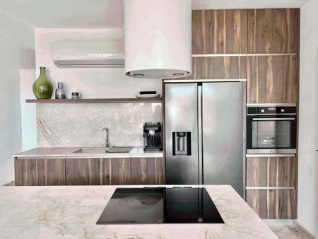 5 room luxury House for rent in Alcaidesa, Spain - Photo 2