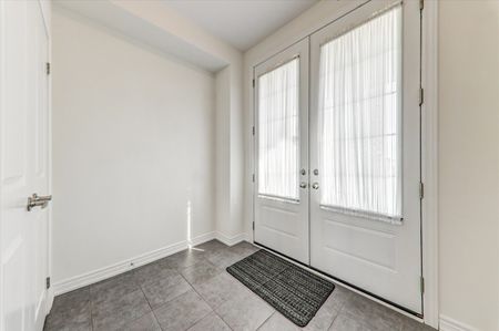 For Lease - 39 Summer Breeze Drive, Quinte West, Ontario - Photo 3