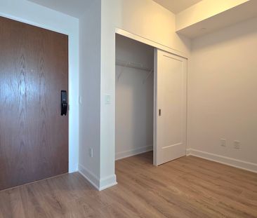 For Lease - 3240 William Coltson Avenue Unit# 725, Oakville, Ontario - Photo 4