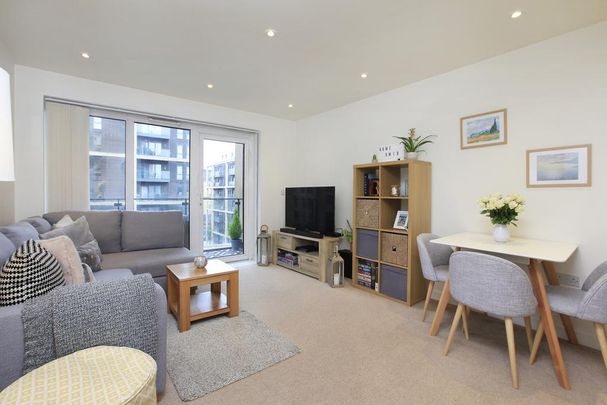 1 bedroom flat to rent - Photo 1