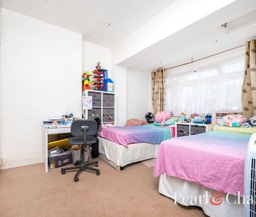 3 bedroom flat to rent - Photo 5