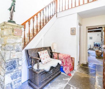 4 bedroom end of terrace house to rent - Photo 5