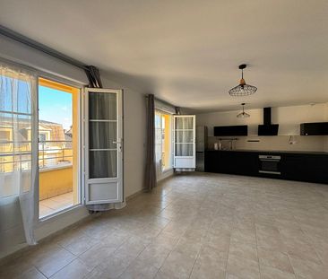 Location Appartement 2 pièces 52m² - Photo 4