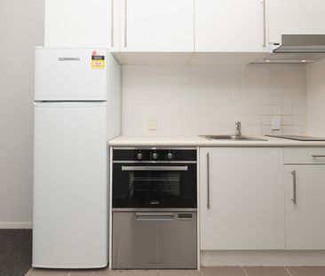 Large one bedroom apartment - Photo 1