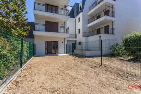 Location Appartement 2 pièces 47m² STE GENEVIEVE DES BOIS 91700 - Photo 4