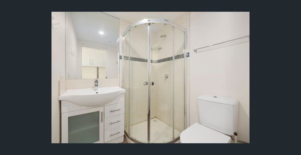 Stunning North Facing & Fully Furnished Unit - Photo 1