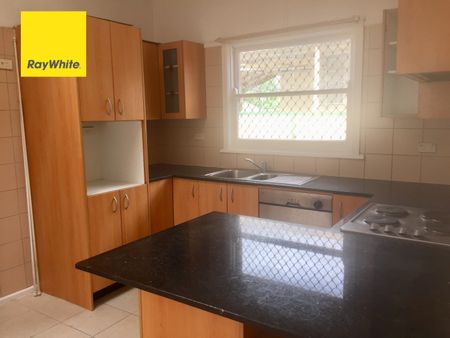 Spacious 4-Bedroom Home in a Convenient Location! - Photo 4