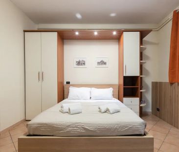 Via Romeo Rodriguez Pereira, Rome, Lazio 00136 - Photo 6