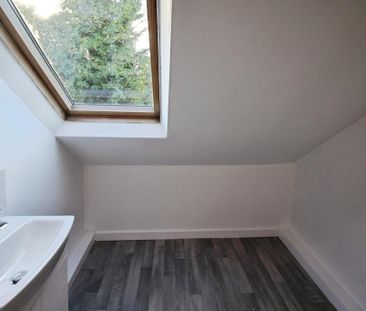 1 bedroom property to rent - Photo 3