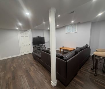 For Lease - 134 Raymond Crescent, Barrie, Ontario - Photo 5