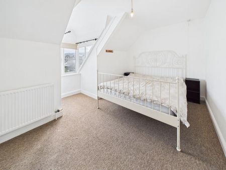 1 bedroom property to rent - Photo 2