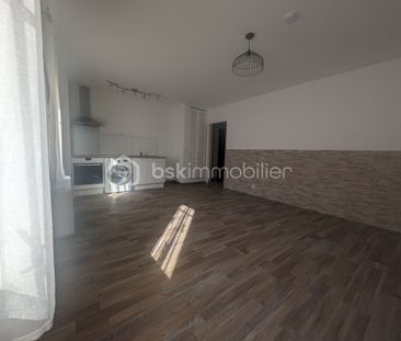 Appartement de 42 m² à Nimes - Photo 2