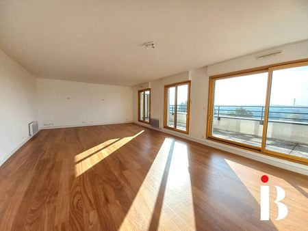 Location Appartement 5 pièces 120m² ST HERBLAIN 44800 - Photo 2