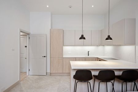 Cheniston Gardens, nr Kensington High Street, Kensington, W8 6TG - Photo 4