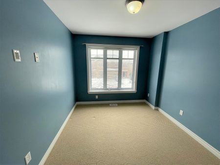 For Lease - 15 Madelon Drive, Barrhaven, Ontario - Photo 5