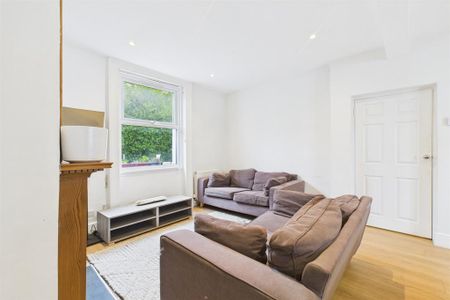2 bedroom terraced house to rent - Photo 2