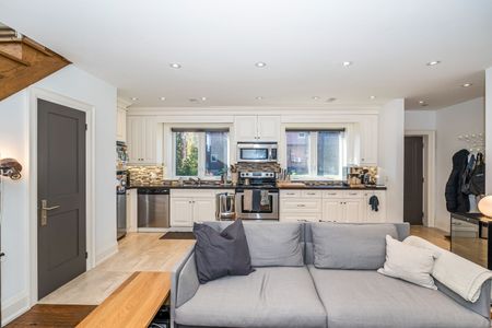 For Lease - 153 Rusholme Road Unit# Coach House, Toronto, Ontario - Photo 5