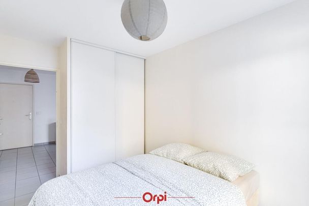 Appartement 3 pièces 57m2 MARSEILLE 10EME 900 euros - Photo 1