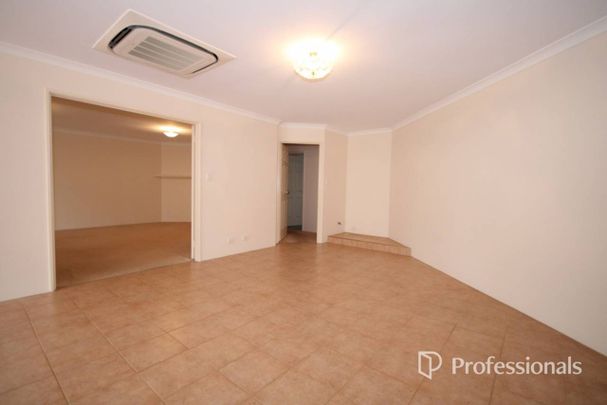 Prestige Family Home - Prime Australind Location - Photo 1