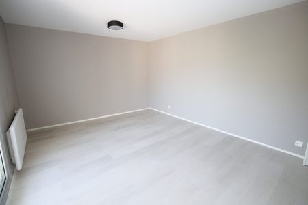 Location Appartement 2 pièces 59m² CLERMONT FERRAND 63100 - Photo 2