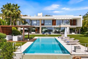 6 bedroom luxury Villa for rent in Nueva Andalucia, Andalusia