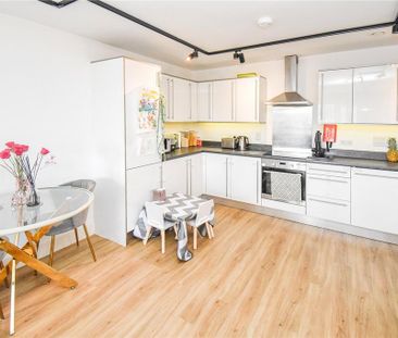 2 bedroom apartment to rent - Photo 6