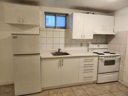 For Lease - 2977 Lawrence Avenue Unit# Lower 2L, Toronto, Ontario - Photo 4