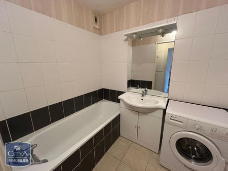 Location Appartement 2 pièces 49m² CHALON SUR SAONE 71100 - Photo 3