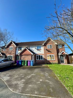 Carland Close, Fazakerley, Liverpool, L10 - Photo 1