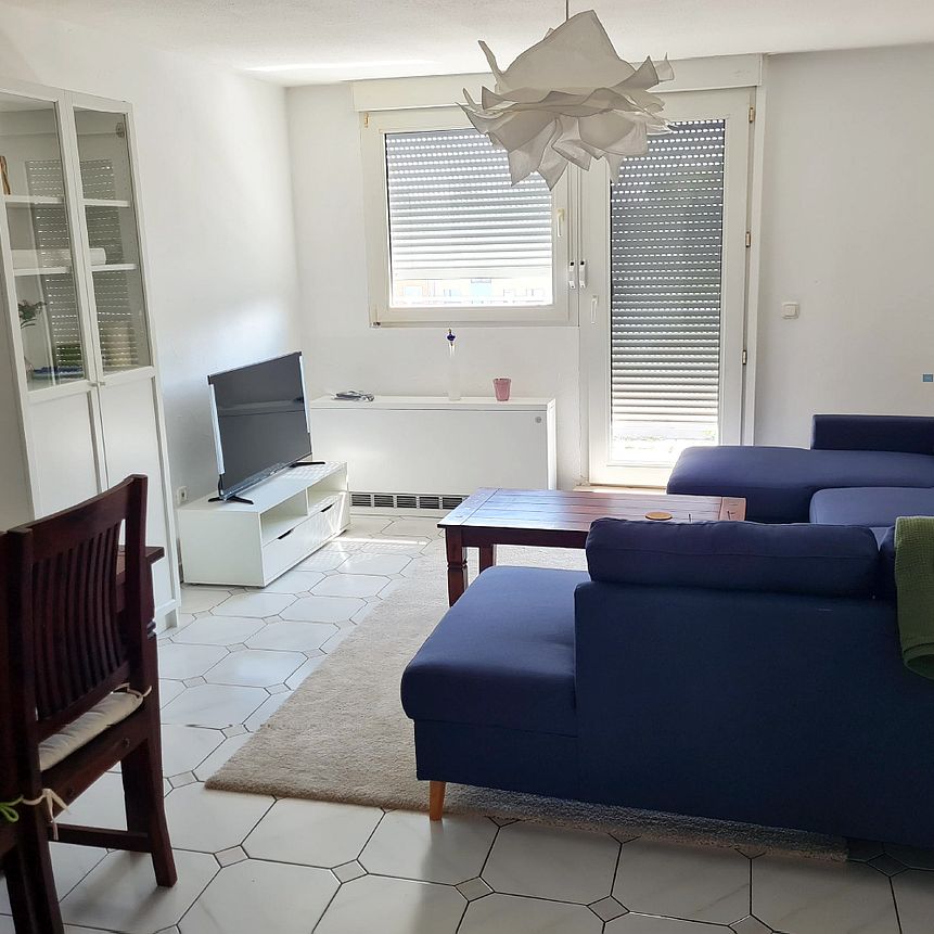 Gemütlich und lichtdurchflutet – Leben im Herzen von Gelsenkirchen - Photo 1