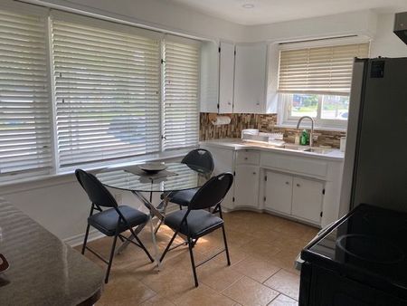 For Lease - 6722 Dunn Street Unit# Upper, Niagara Falls, Ontario - Photo 2