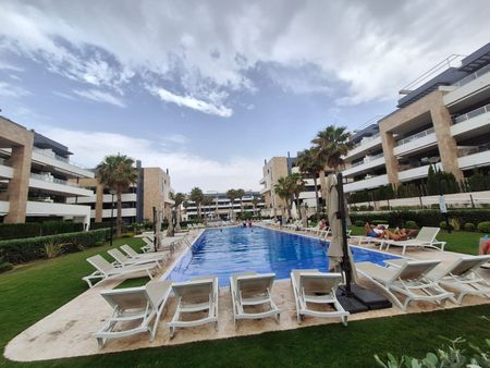 Ref.7533 Two-Bedroom Apartment in the Residential Complex Flamenca Village. - Photo 3