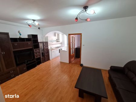 Inchiriez ap.2 camere ARED UTA Bl.Nou. Renovat,zugravit,bucatarie noua - Photo 2