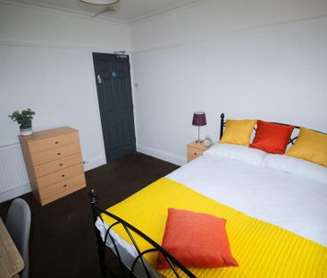 1 bedroom in a house share to rent - Photo 5