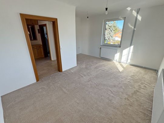 Korneuburg-Nähe: Spillern – großes renoviertes Miethaus mit Pool – 150 m² Wnfl. - Photo 1