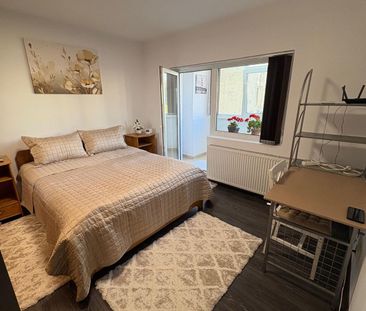 1 cam 33 mp zona garii et2/8 mob si utilat complet totul nou 380 euro - Fotografie 4
