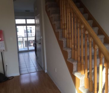 For Lease - 90 Comely Way, Markham, Ontario - Photo 3