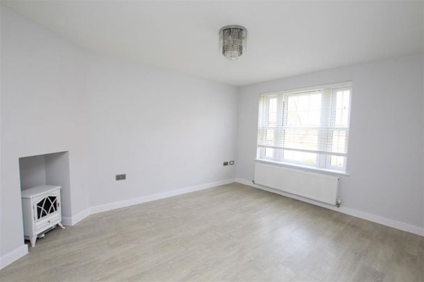4 bedroom House To Let - Photo 1