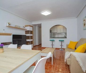 2 Beds Apartment available for Winter Let in Torrevieja - Photo 4