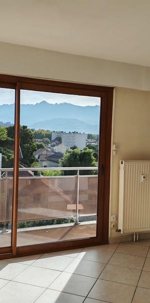 Location Appartement 3 pièces 67m² FONTAINE 38600 - Photo 1