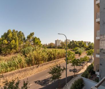 3 Bedroom Apartment with parking, Parede, Cascais - Photo 5