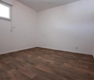 Location Appartement 2 pièces 43m² NANTES 44300 - Photo 4