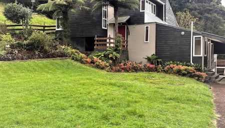 Very spacious 3 bedroom, - Photo 3