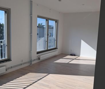 Bjursätragatan, Bandhagen - Foto 1