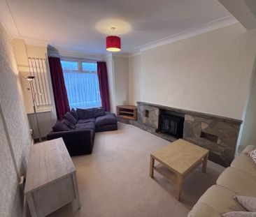 South Meadow Lane, Preston - Photo 1