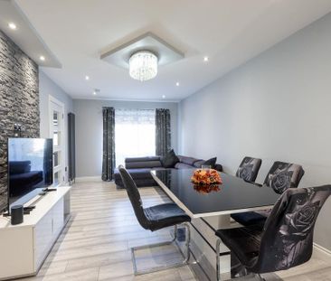 4 bedroom semi-detached house to rent - Photo 6