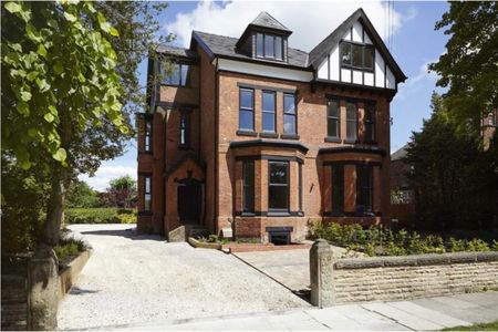 1 Bedroom Apartment To Let - Photo 5