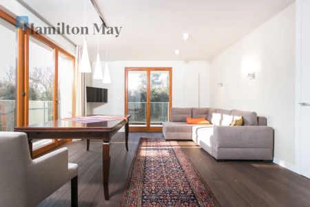 Luksusowy trzypokojowy apartament z dwoma balkonami w nowym budynku na Woli Justowskiej - Zdjęcie 2