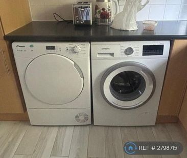 3 bedroom terraced house to rent - Photo 5