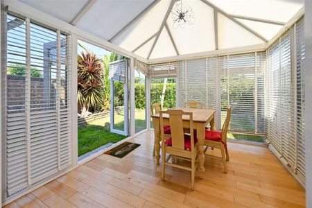 3 bedroom house to rent - Photo 3